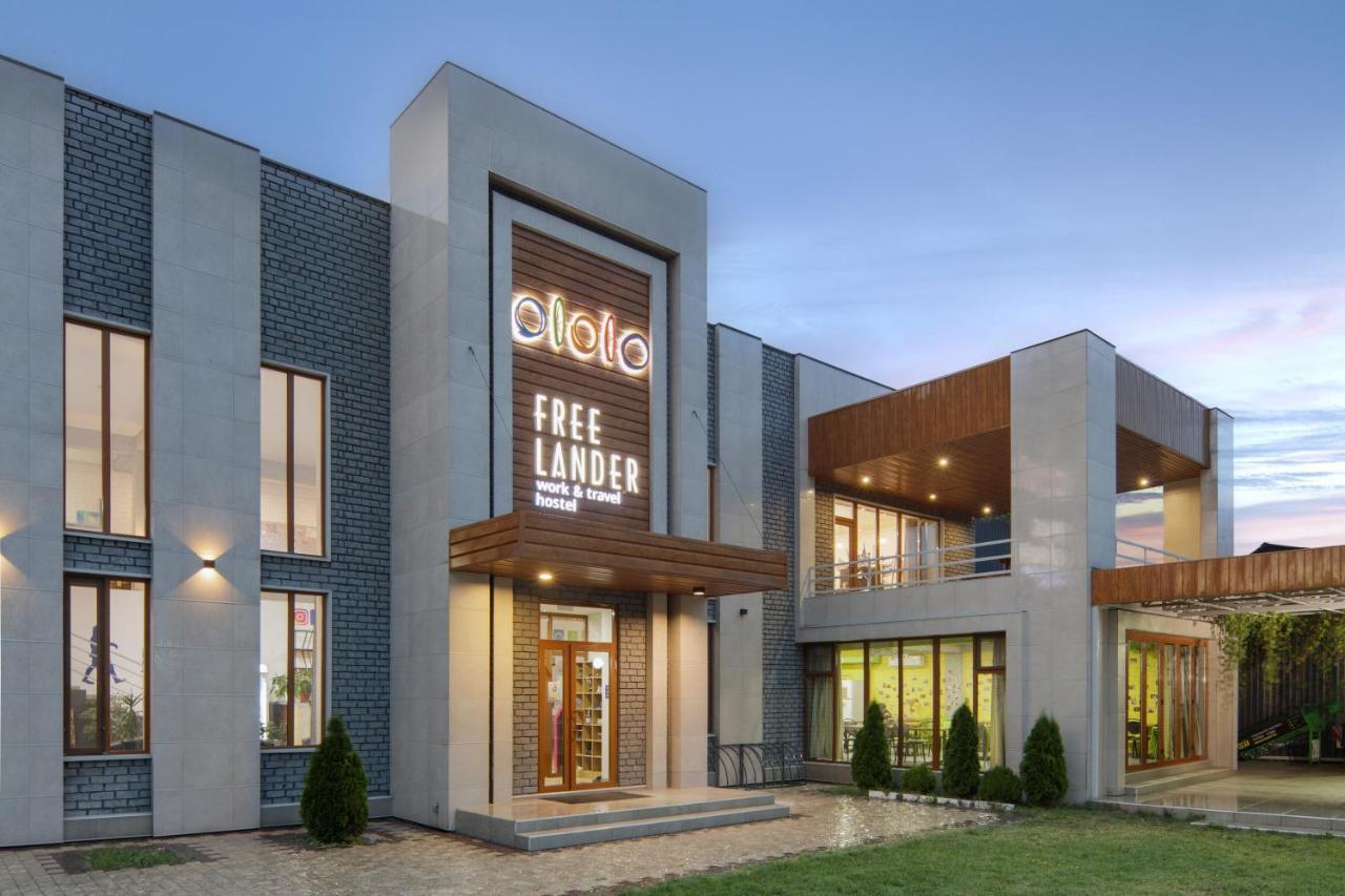 Ololofreelander Hostel&Coworking Biskek Kültér fotó