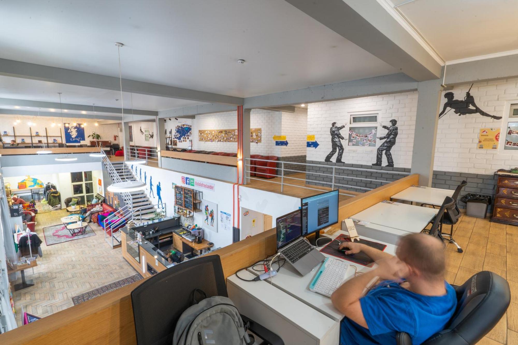 Ololofreelander Hostel&Coworking Biskek Kültér fotó