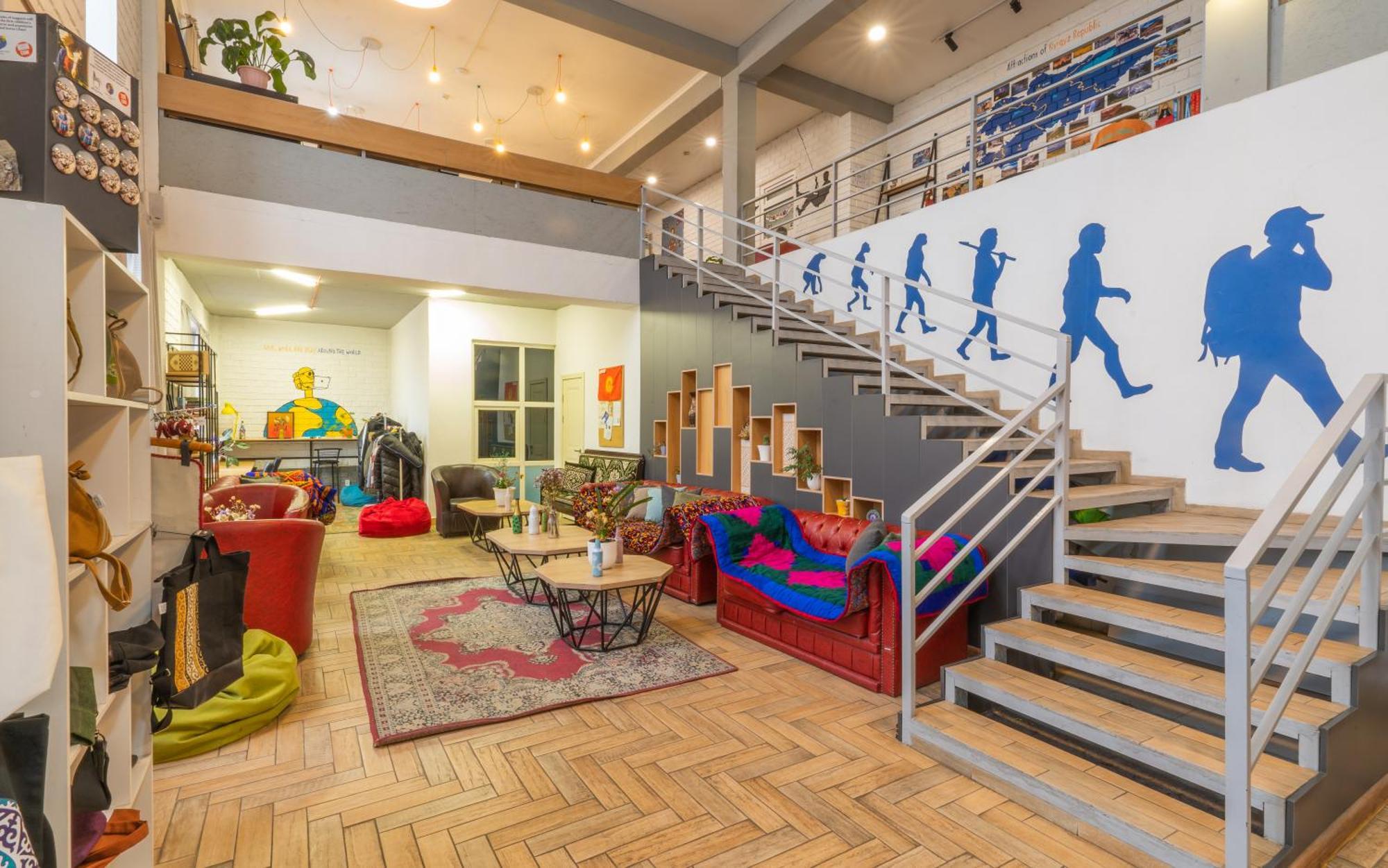 Ololofreelander Hostel&Coworking Biskek Kültér fotó