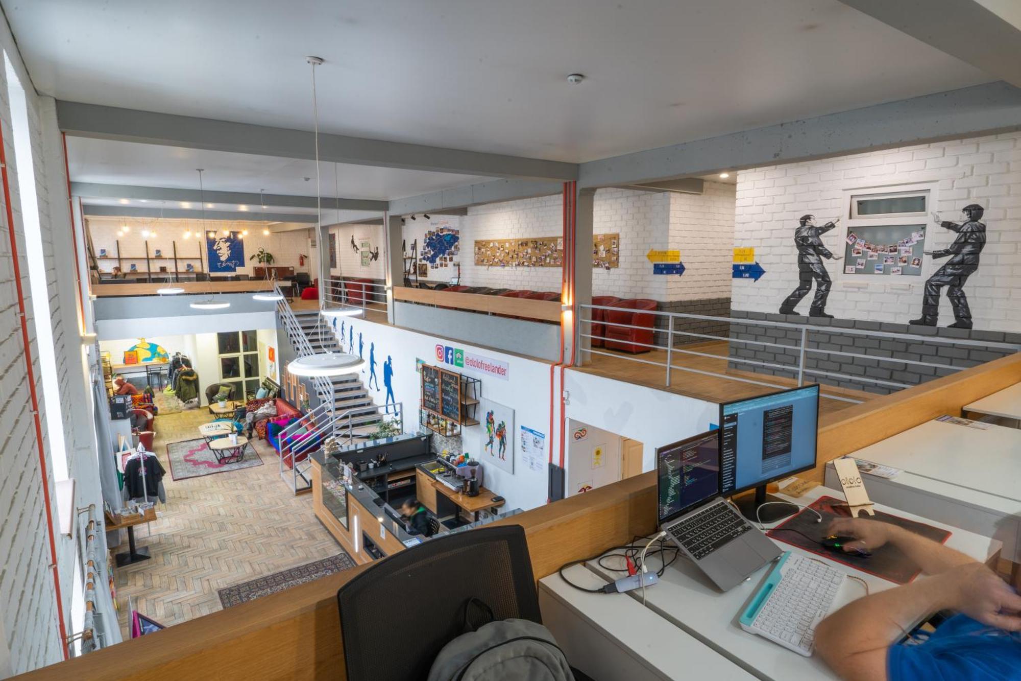 Ololofreelander Hostel&Coworking Biskek Kültér fotó